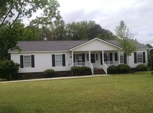 9356 State Highway 27 E, Benson, NC 27504