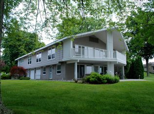 12933 Iyopawa Island Rd, Coldwater, MI 49036