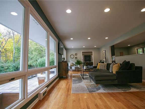 5th image of 4525 Kessler Lane East Dr