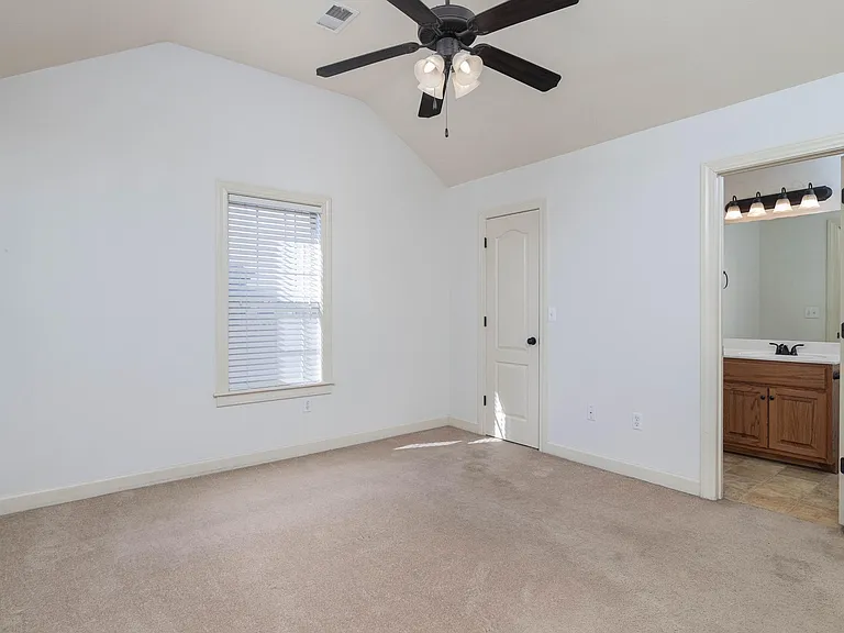 123 American Eagle Way — Photo 13