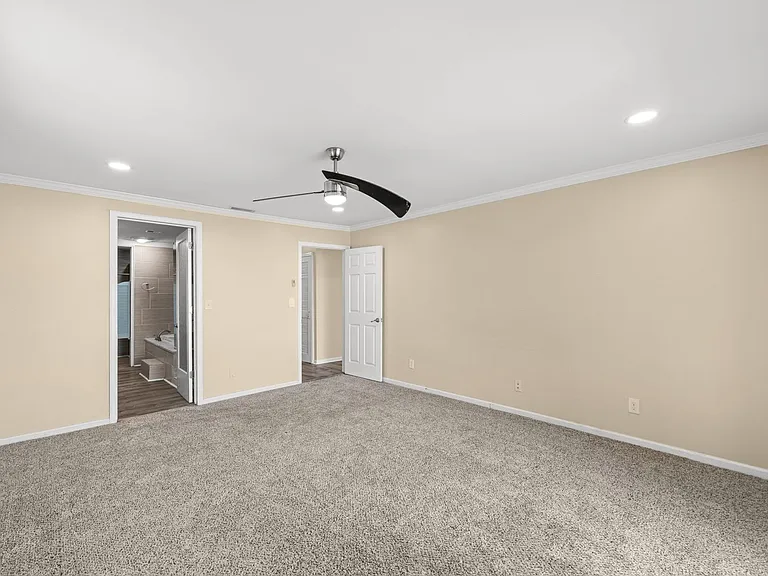 327 Shasta St — Photo 28