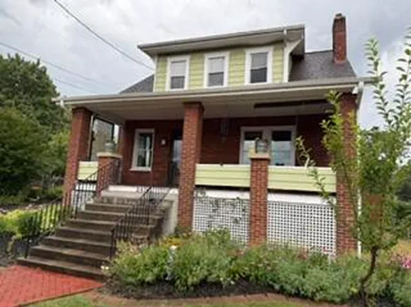 2416 Lofton Rd SW, Roanoke, VA 24015