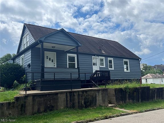 3rd image of 203 Florence Ave