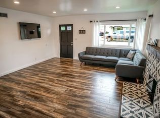 25224 Everett Dr, Santa Clarita, CA 91321