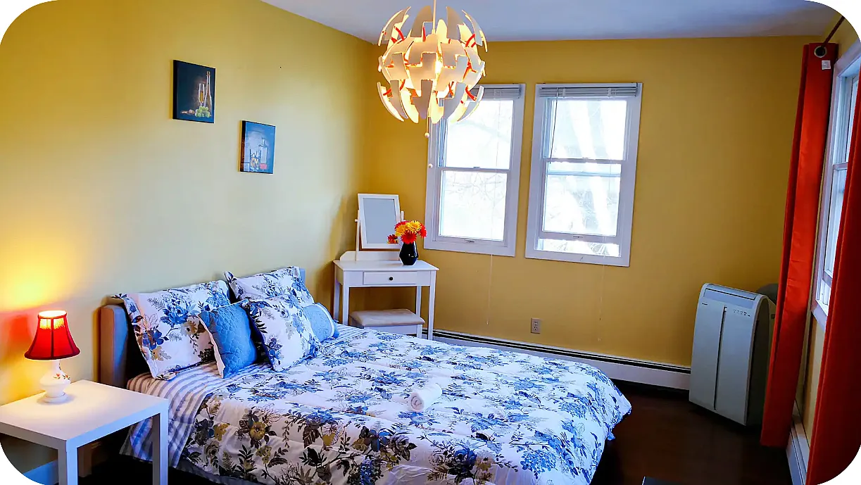 3 bed, 2108 sqft, $1,200 — Photo 2