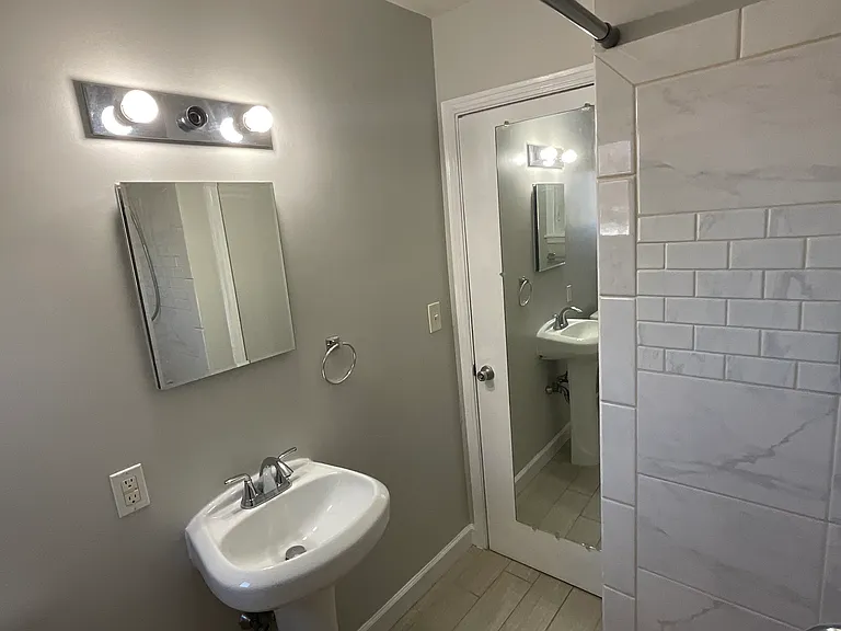 928 Vienna Ave — Photo 16