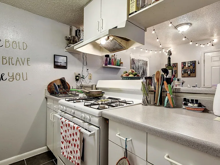5012 Duval St — Photo 47