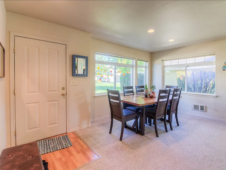 Timothy Park Duplexes — Photo 4