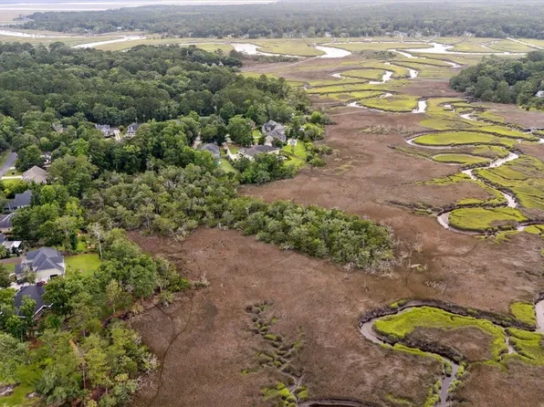 30 Sabal Drive, Richmond Hill, GA 31324