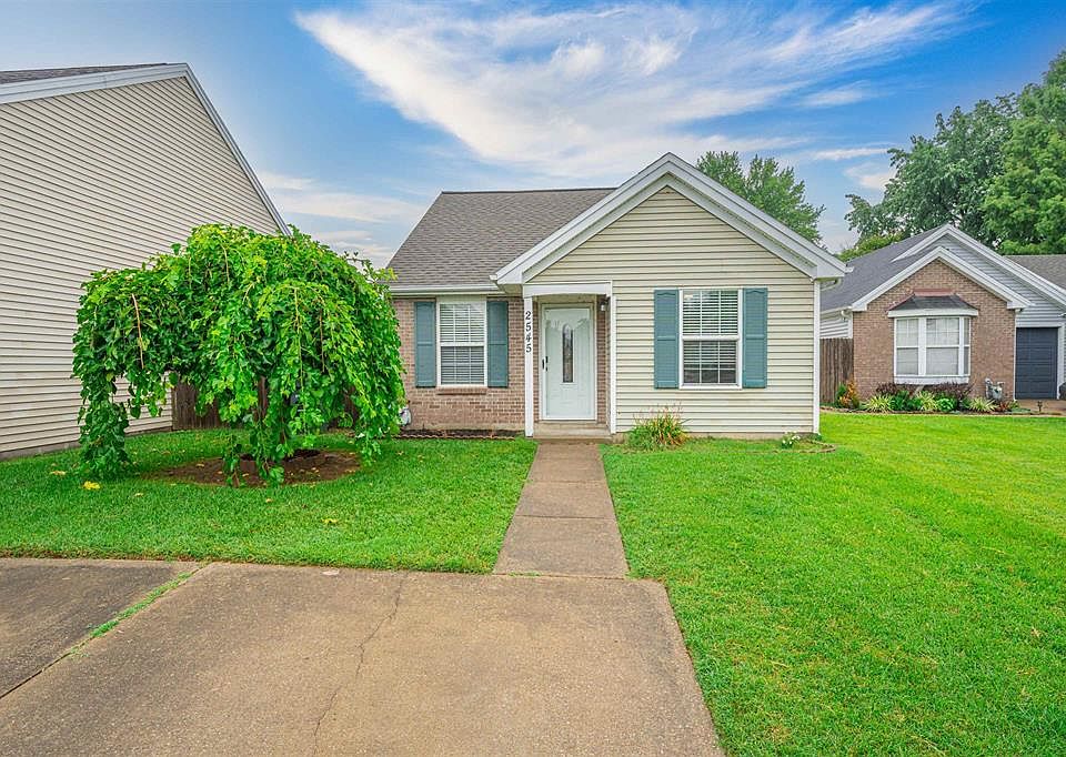 2545 Lake Point, Owensboro, KY 42301 Zillow