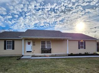 8336 Mile Rd, New Lebanon, OH 45345