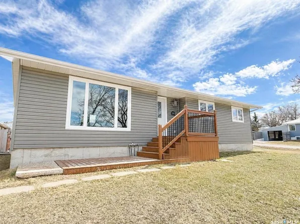 394 Standard STREET, Pennant, SK S0N 1X0