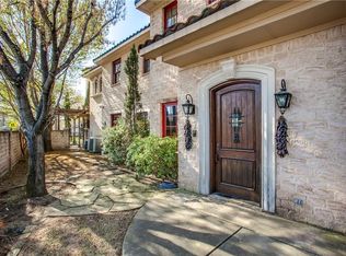 2717 N Henderson Ave, Dallas, TX 75206