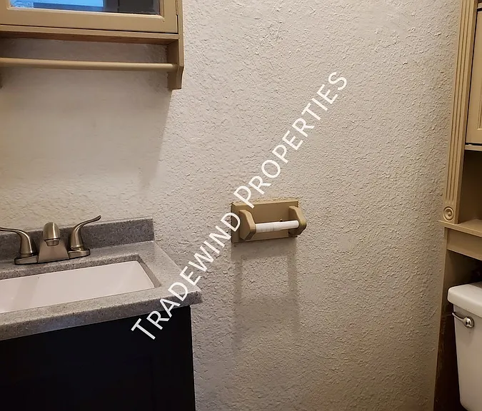 8330 Cedar St #3 — Photo 11