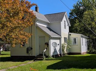 522 Shackson St, Conneaut, OH 44030