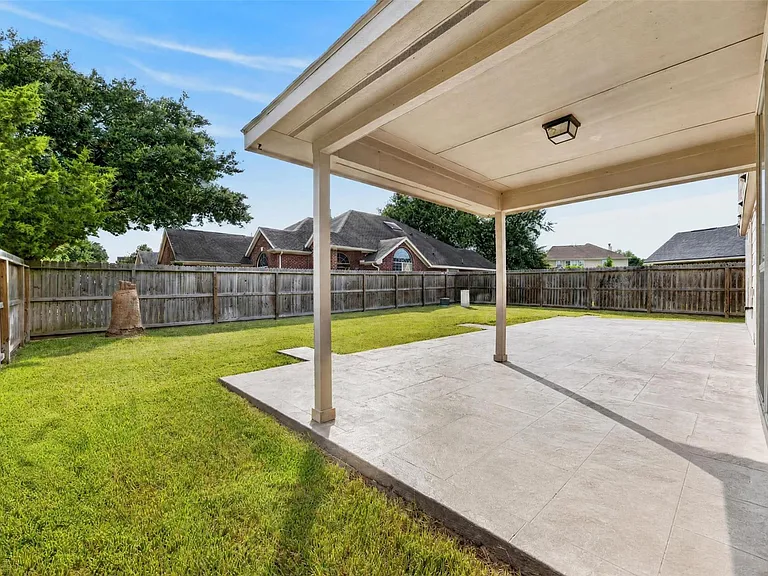 7603 Kenmark Ct — Photo 40
