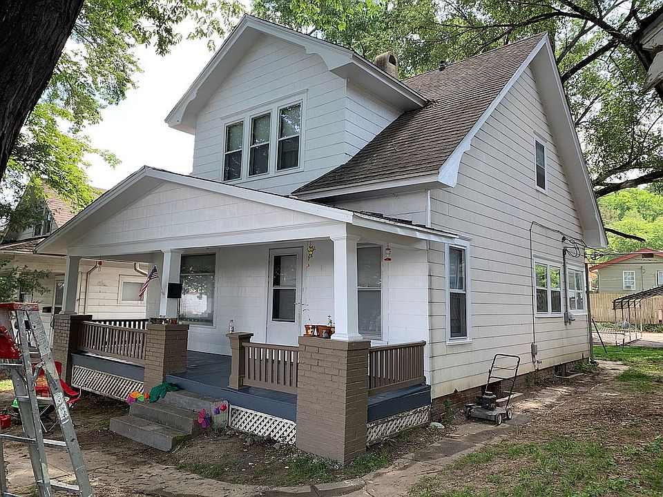 3913 King Hill Ave, Saint Joseph, MO 64504 Zillow pic