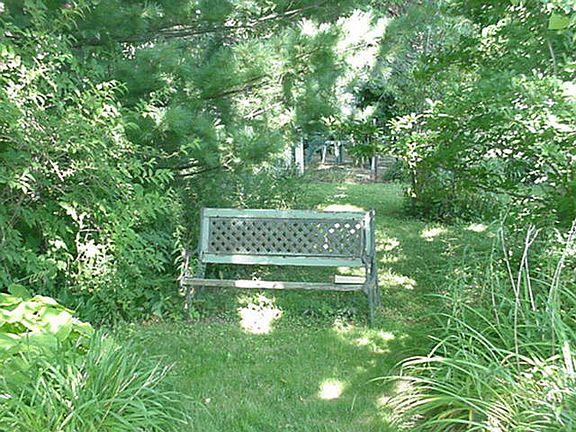 3rd image of 570 Cline Ave