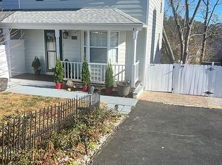 2348 Austin Dr, Charlottesville, VA