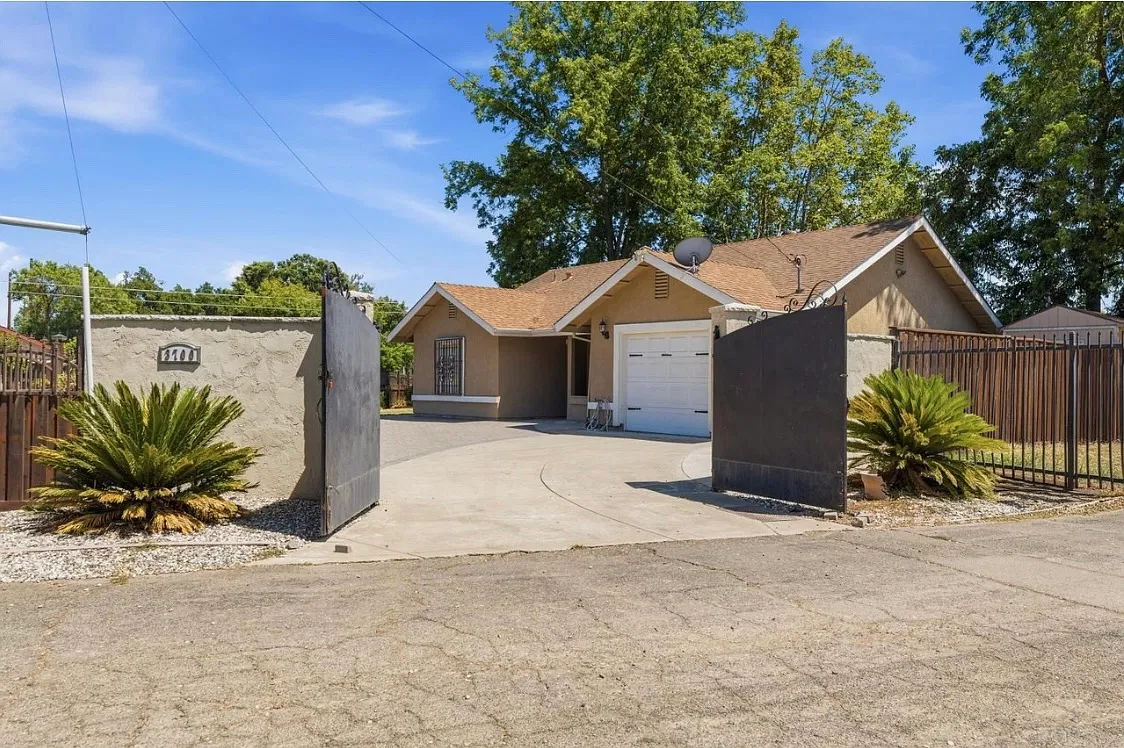 12th Avenue Byp, Sacramento — Photo 1