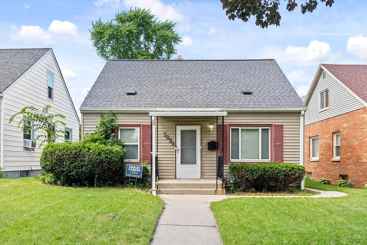 5828 West Melvina STREET photo 1