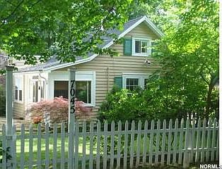 3rd image of 7045 Oak St