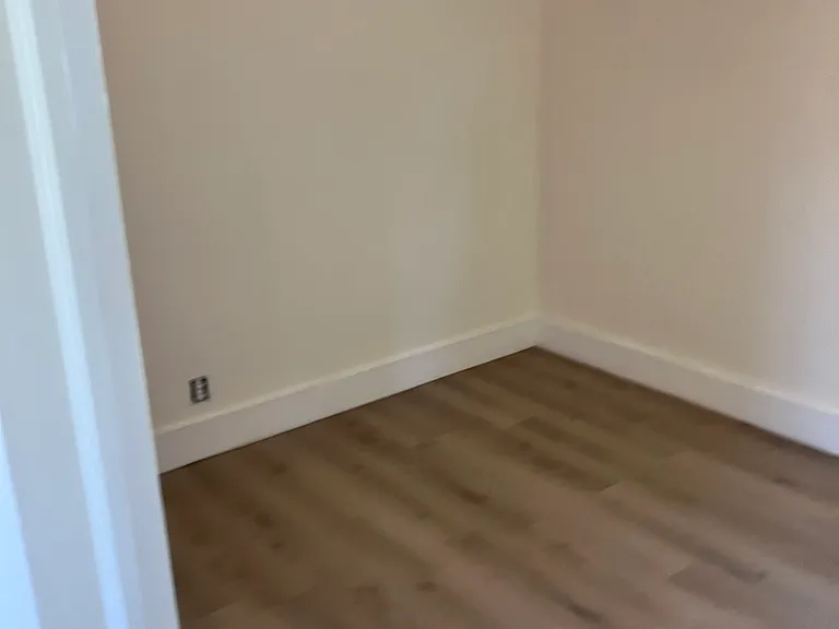 545 Sheffield Rd — Photo 3