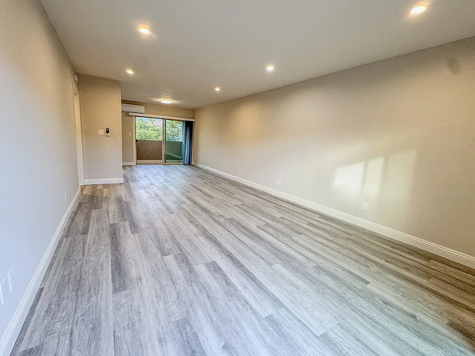 825 Arcadia Ave #1444