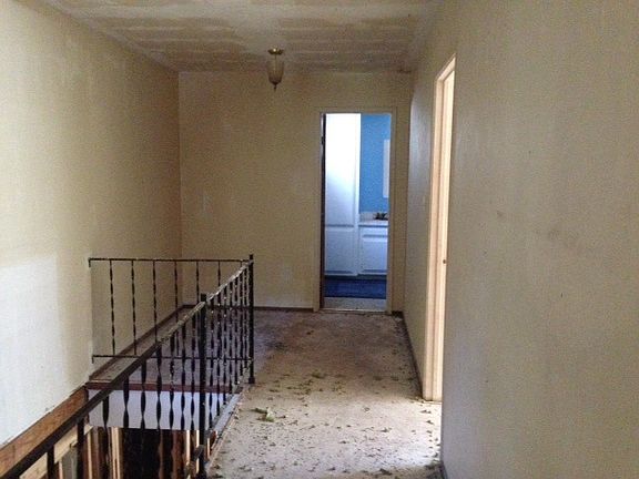 4th image of 666 Spring Creek Dr #975