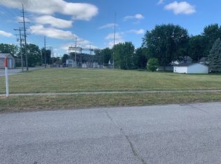 Race St, Wolcottville, IN