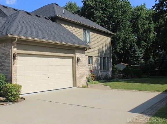 3rd image of 11116 Lisa Ln