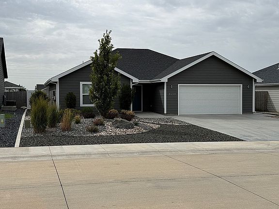 2nd image of 2602 Maize Ct