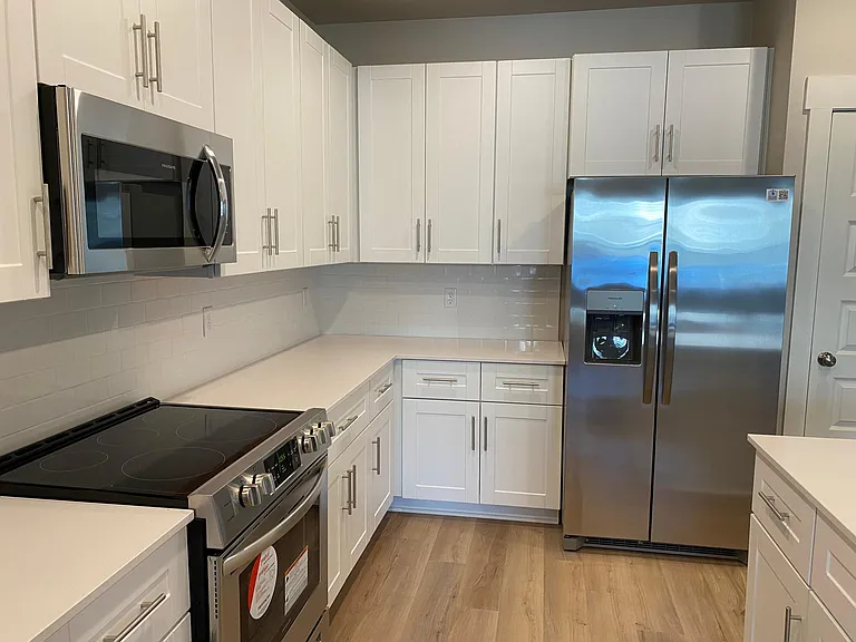 4521 Sardius Dr — Photo 10