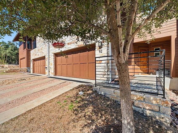 3rd image of 8110 Ranch Road 2222 APT 92