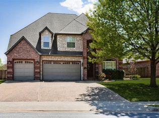 1081 Hunters Pointe, Bentonville, AR 72712