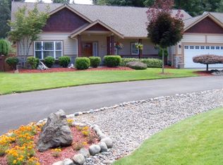 9077 Eagle Point Loop Rd SW, Lakewood, WA 98498