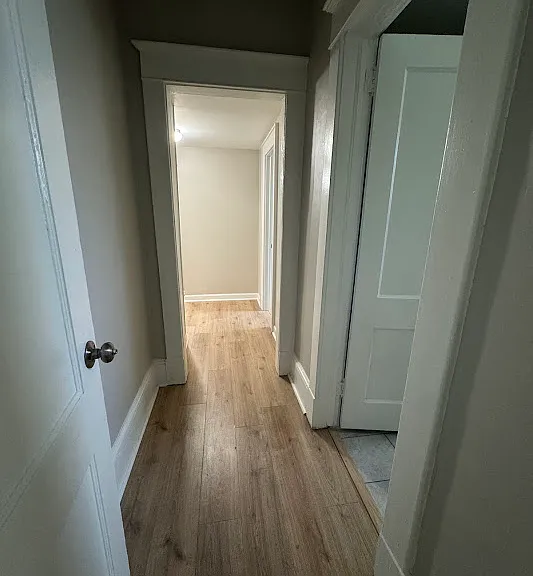 1049 Hemphill Ave NW — Photo 8