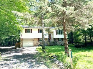 1234 Riverside Hts E, Pocono Lake, PA 18347