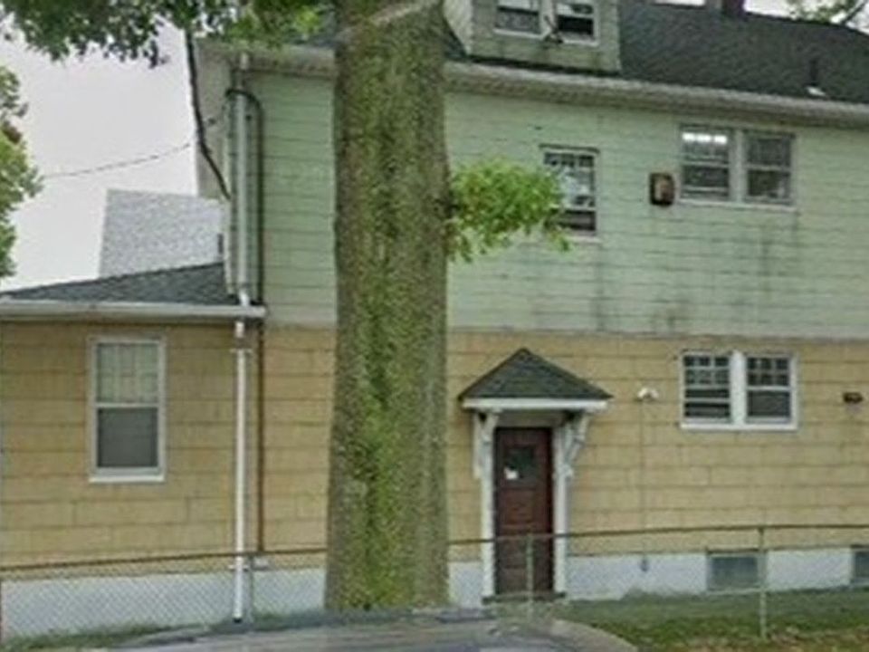1st image of 61-14 166th St #D