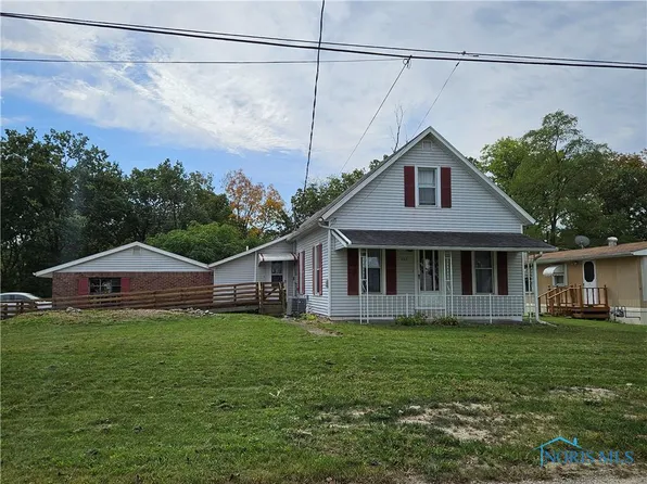 907 Columbus Ave, Defiance, OH 43512