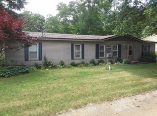 15172 Cisco Dr, Linden, MI