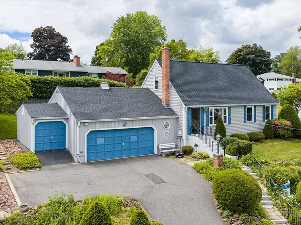 50 Emerson St, Springfield, MA 01118