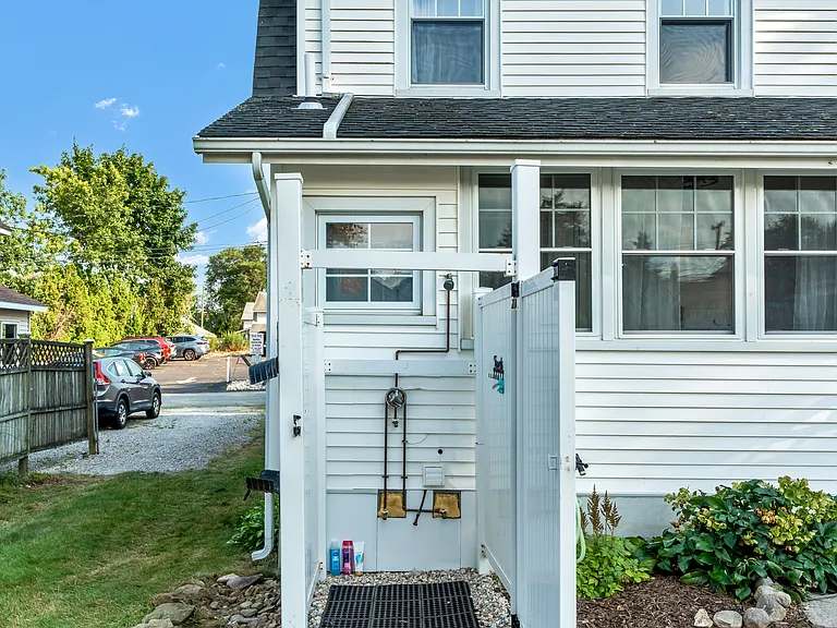 7 Whitecap Rd — Photo 29