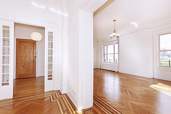 Rented by Rachel Realty | media 19