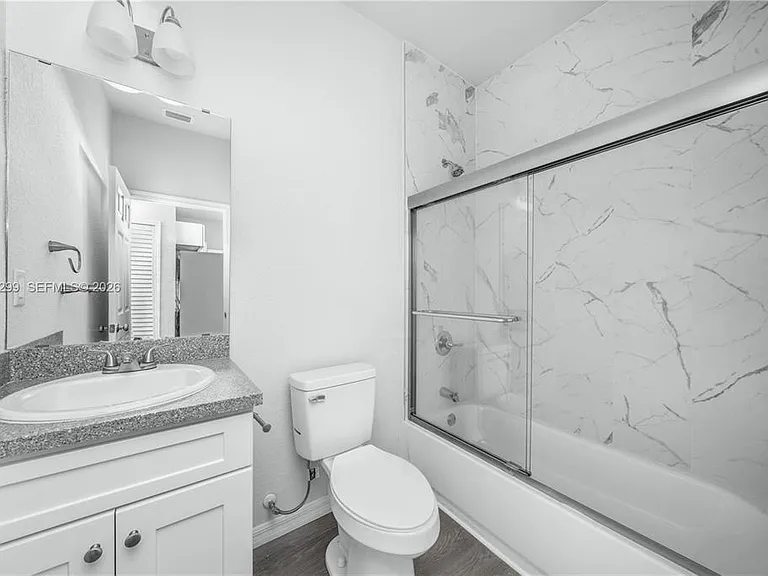 1450 Las Villas Blvd — Photo 9