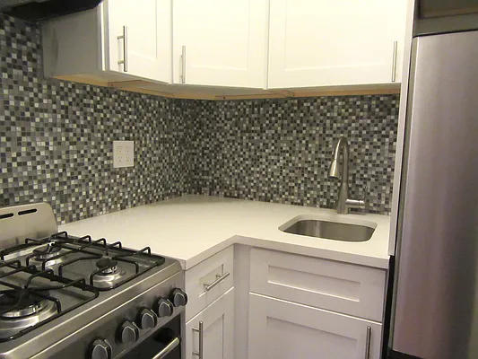 Rented by Paley Management | media 10