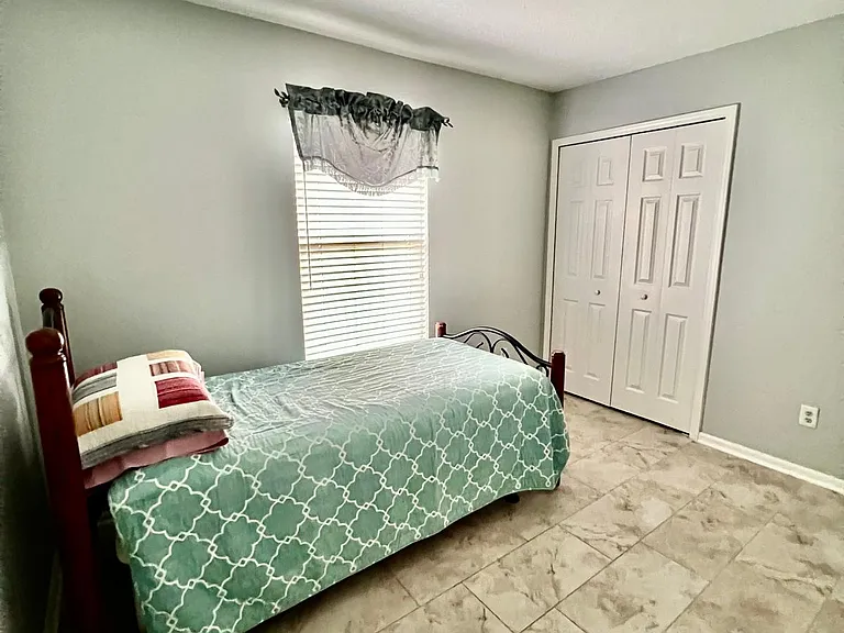 3258 Woodglen Dr — Photo 32