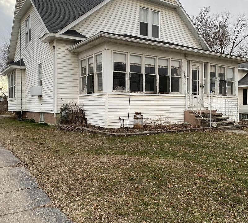1st image of 3428 Washington St