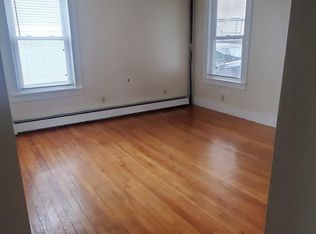 18 Barclay St #1, Worcester, MA 01604