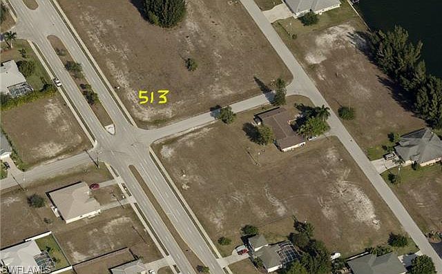 1st image of 513/517 Nicholas Pkwy W